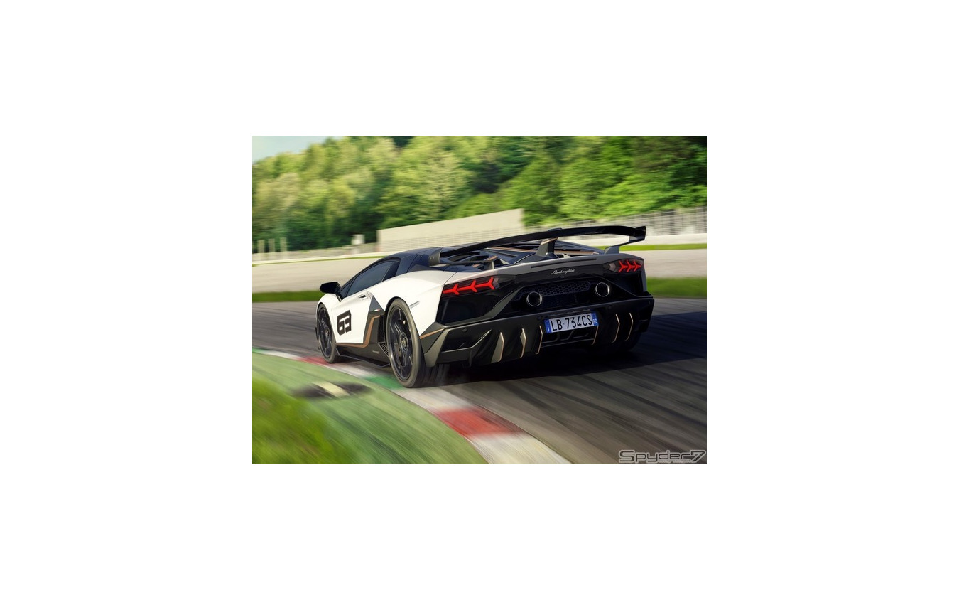 ランボルギーニ アヴェンタドール SVJ(参考画像)