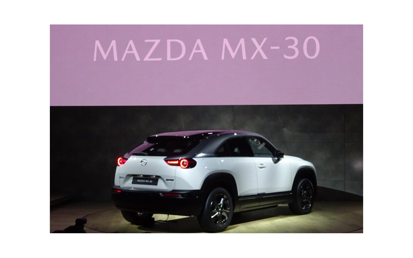 マツダ MX-30