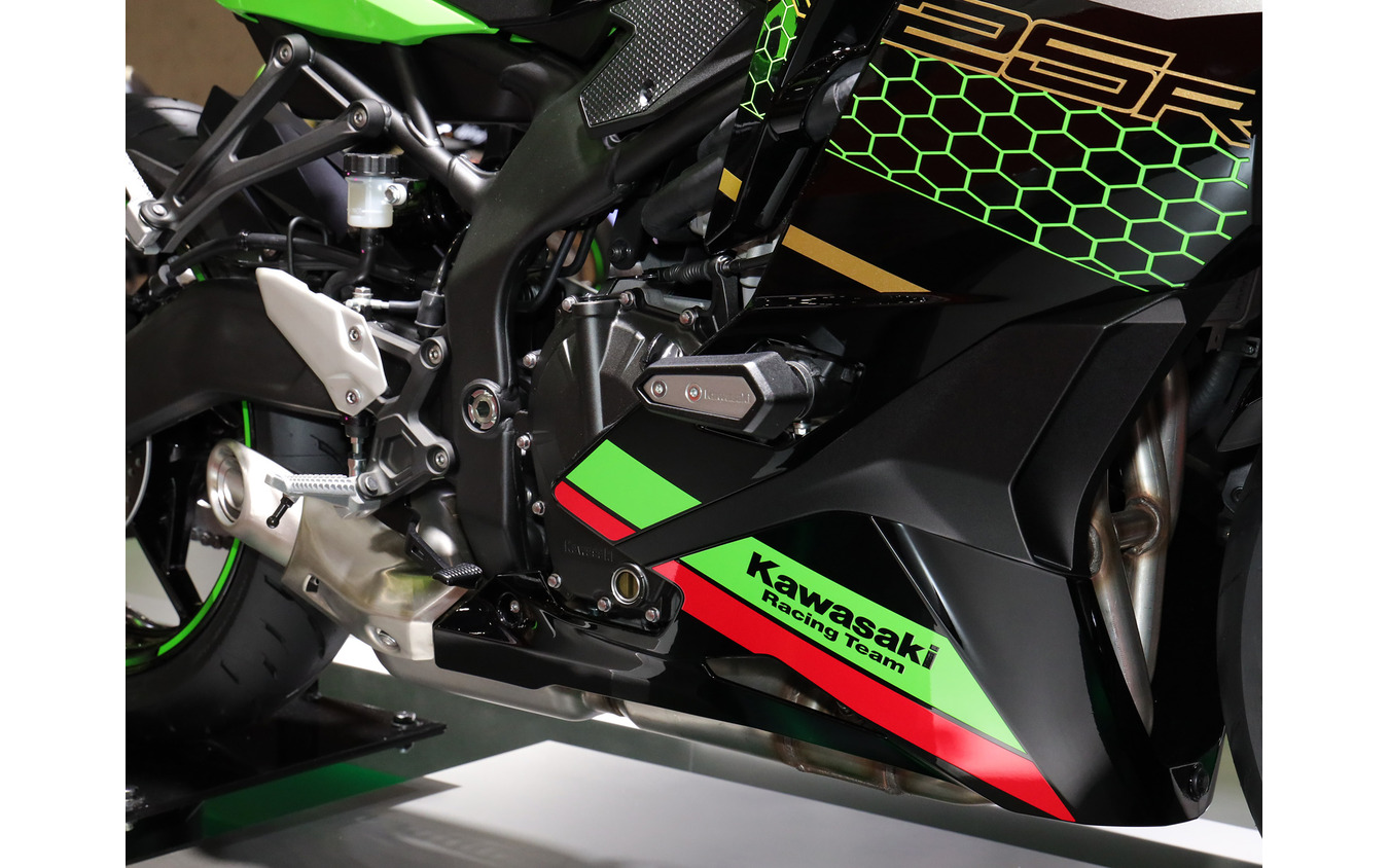 カワサキ Ninja ZX-25R(東京モーターショー2019)