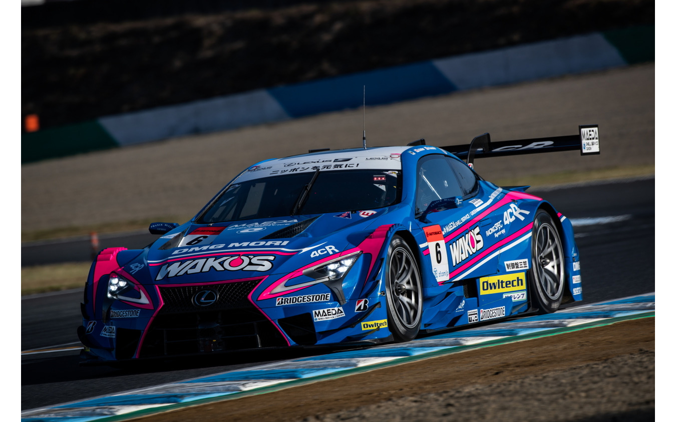 GT500クラス予選2位の#6 LC500(ランキング首位)。