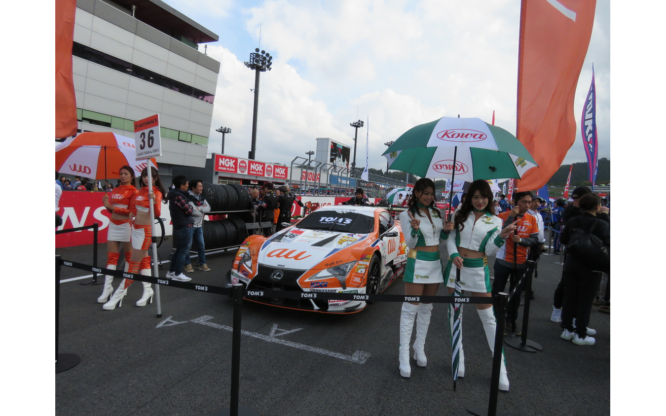 最終戦3位の#36 LC500。