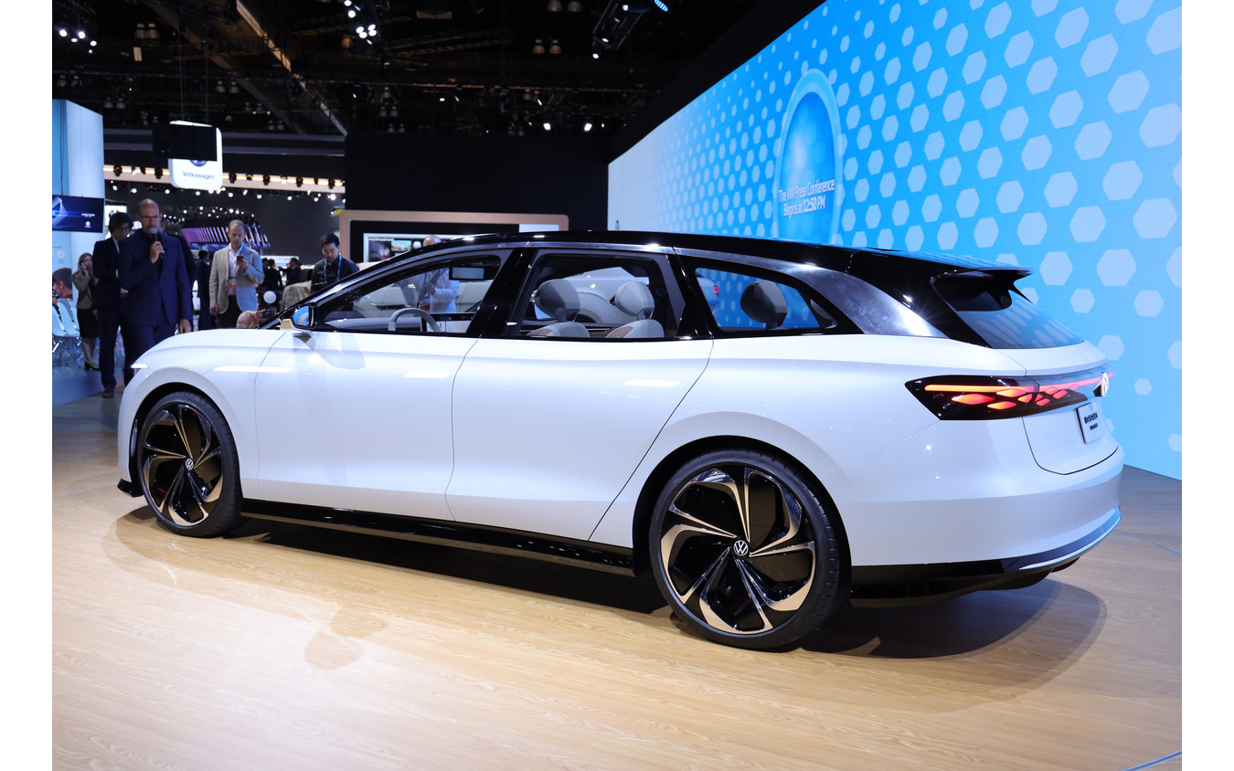 VW ID.スペース ビジョン(ロサンゼルスモーターショー2019)
