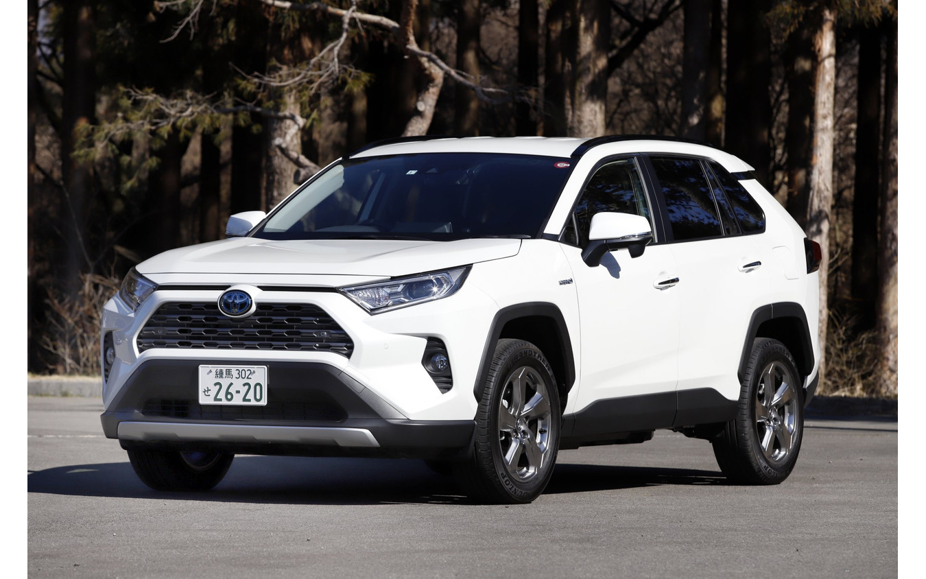 トヨタRAV4ハイブリッドG