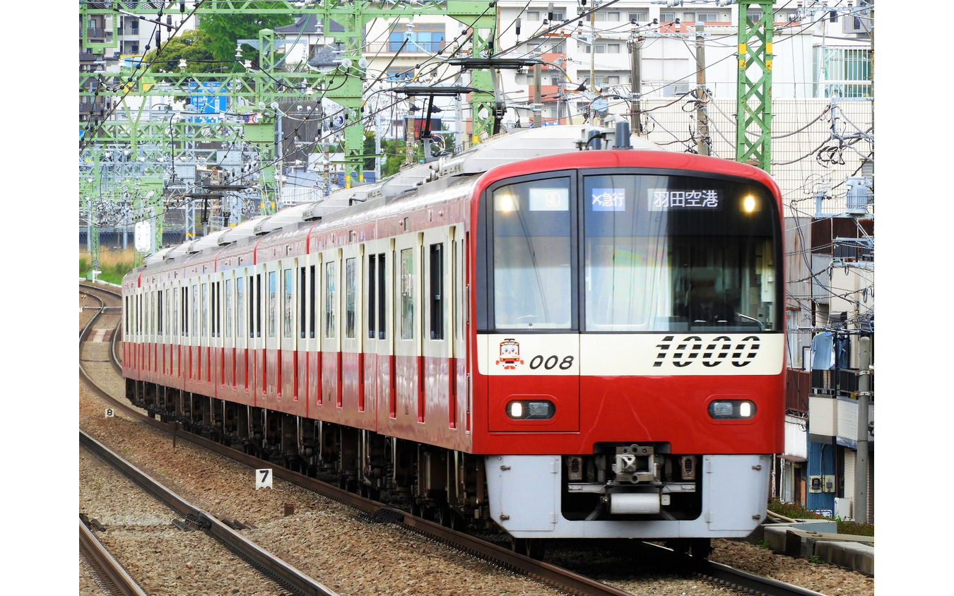 羽田空港関連の改称を同時に行なう東京モノレールと京急（写真）。