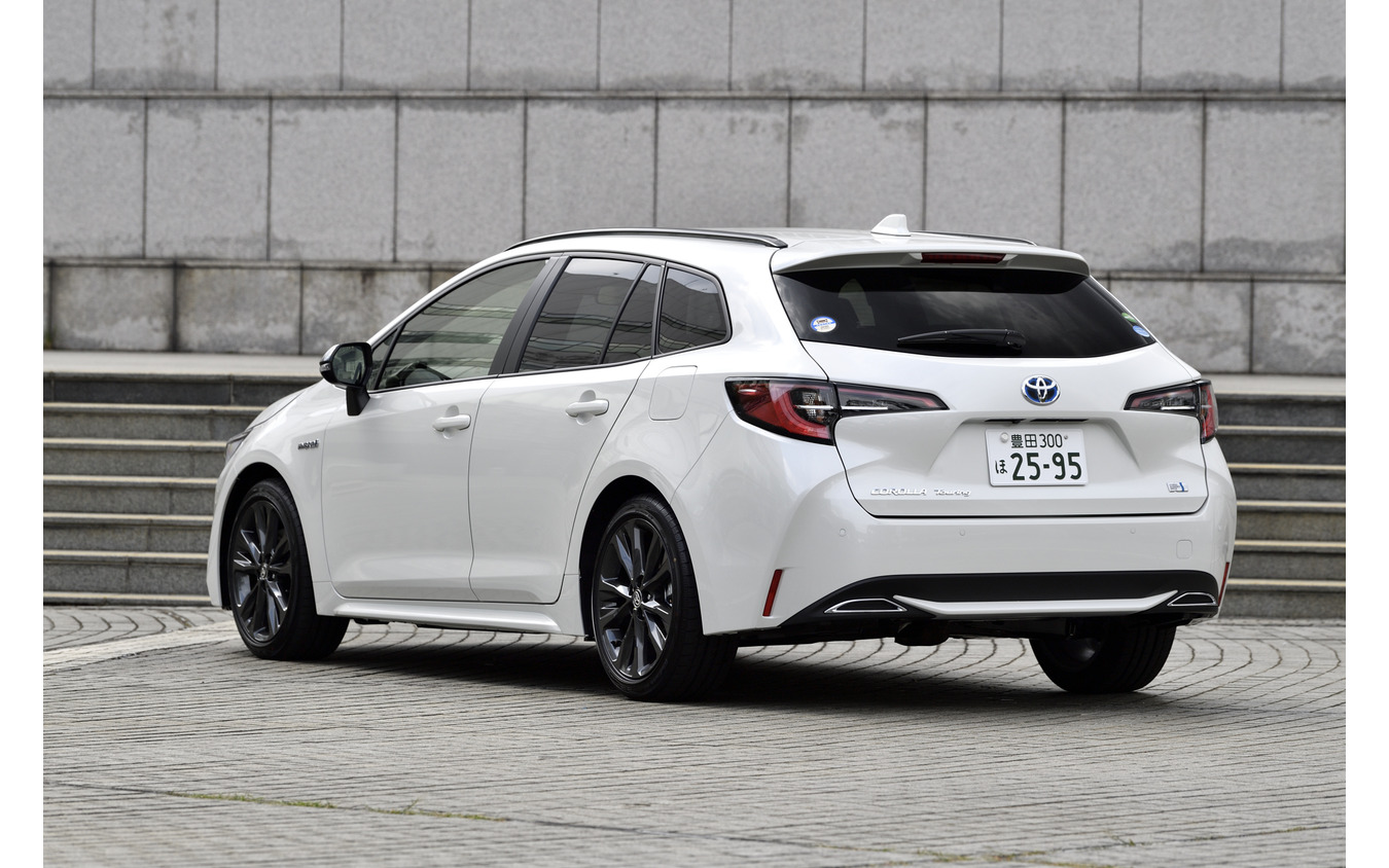 トヨタ カローラツーリング 新型(ハイブリッド)
