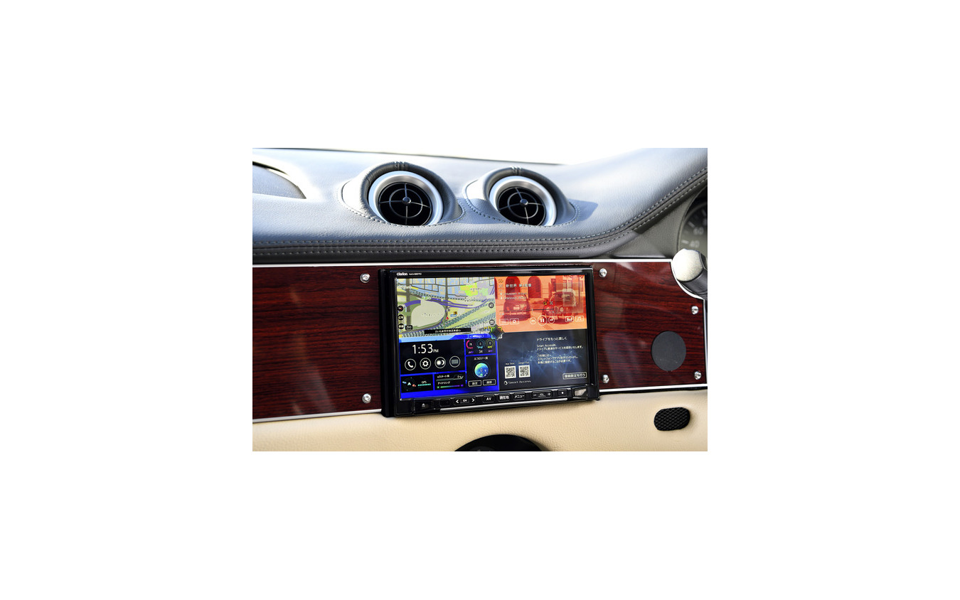 光岡自動車「ビュート」に、Clarion『Quad View ナビ』&『FDS』がメーカーオプションとして新設定! そのバリューを解析!