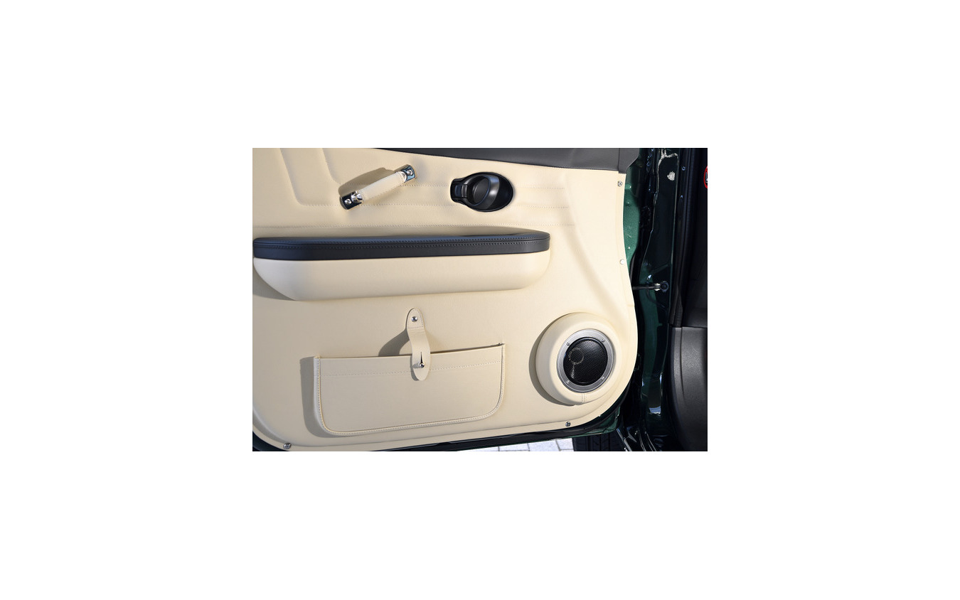 光岡自動車「ビュート」に、Clarion『Quad View ナビ』&『FDS』がメーカーオプションとして新設定! そのバリューを解析!