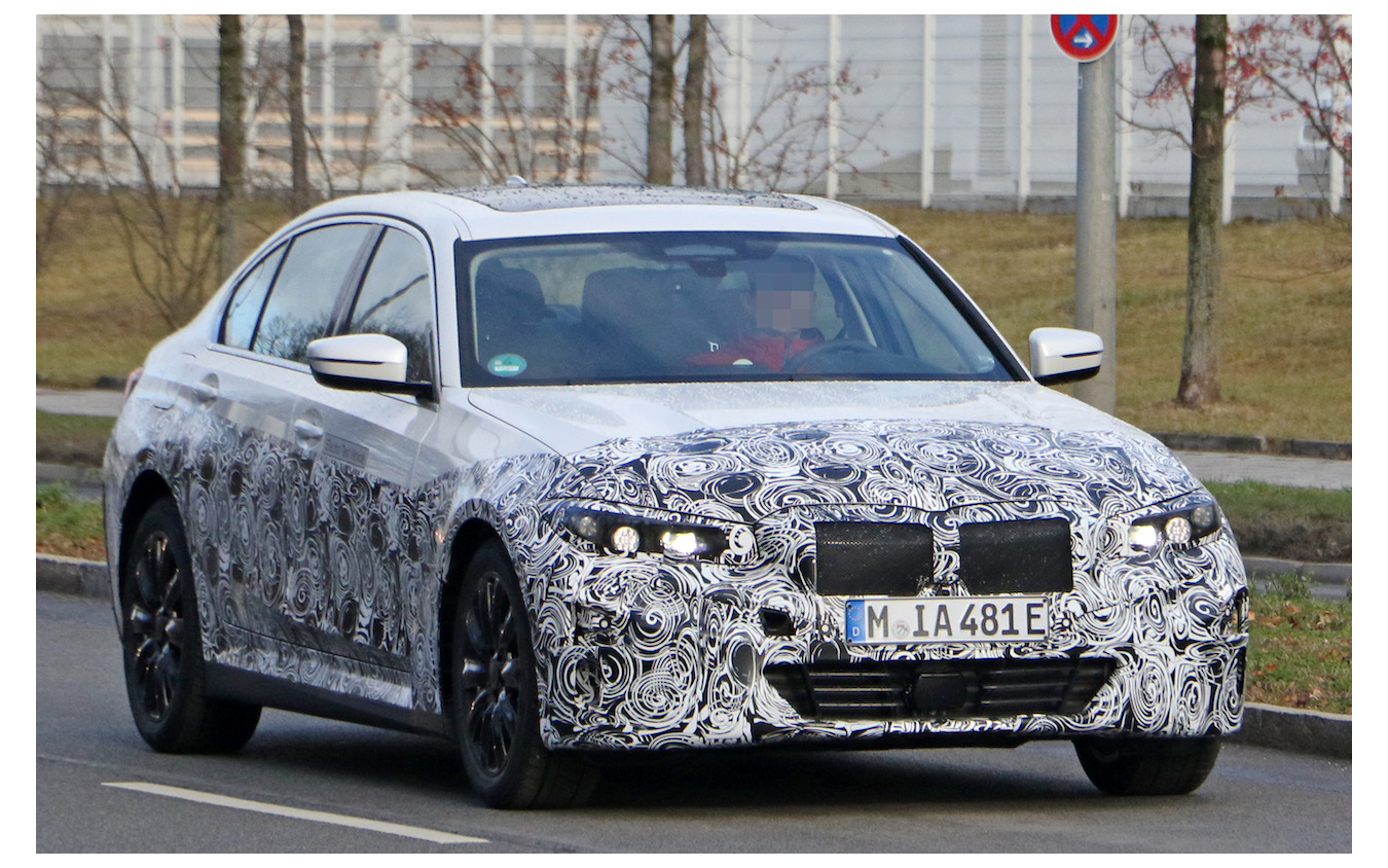 BMW 3シリーズセダンEV 開発車両(スクープ写真)