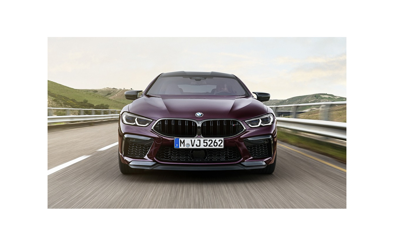 BMW M8グランクーペ