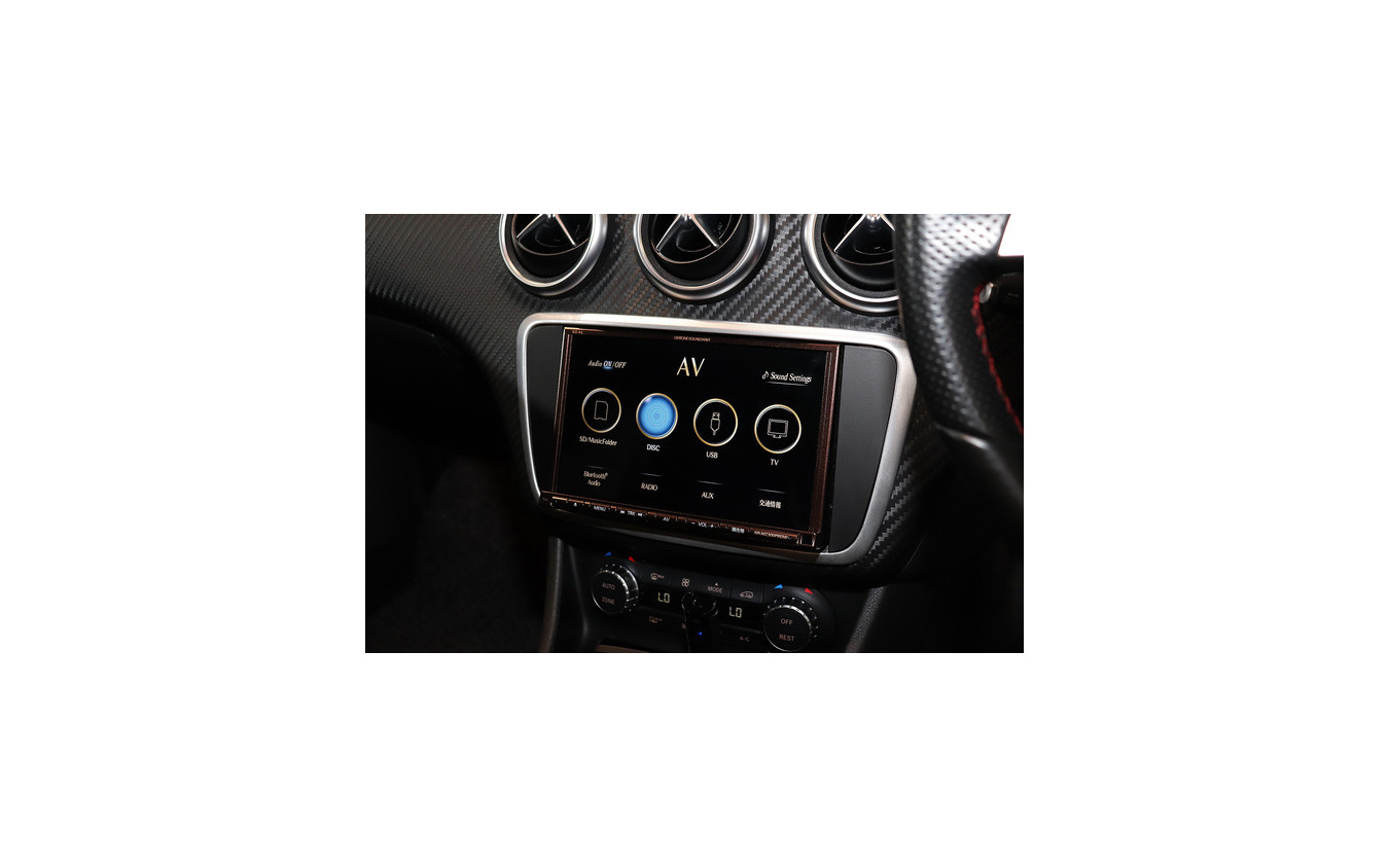 『大阪オートメッセ2020』の会場で徹底検証! “DIATONE”デモカーの音は、“クルマ好き”たちの耳にどう響くのか…。 Part2