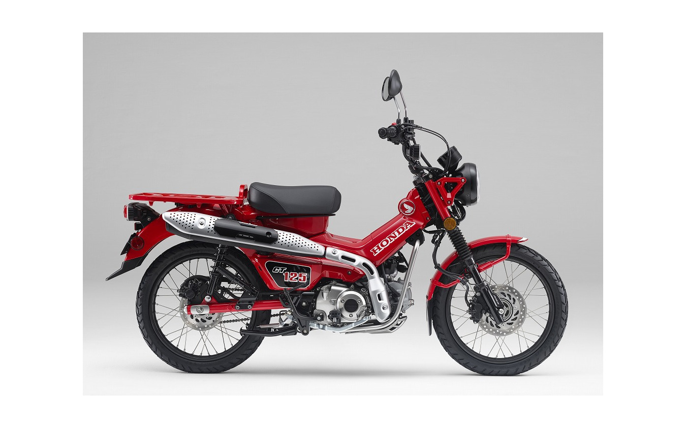 ホンダ CT125・ハンターカブ(グローイングレッド)