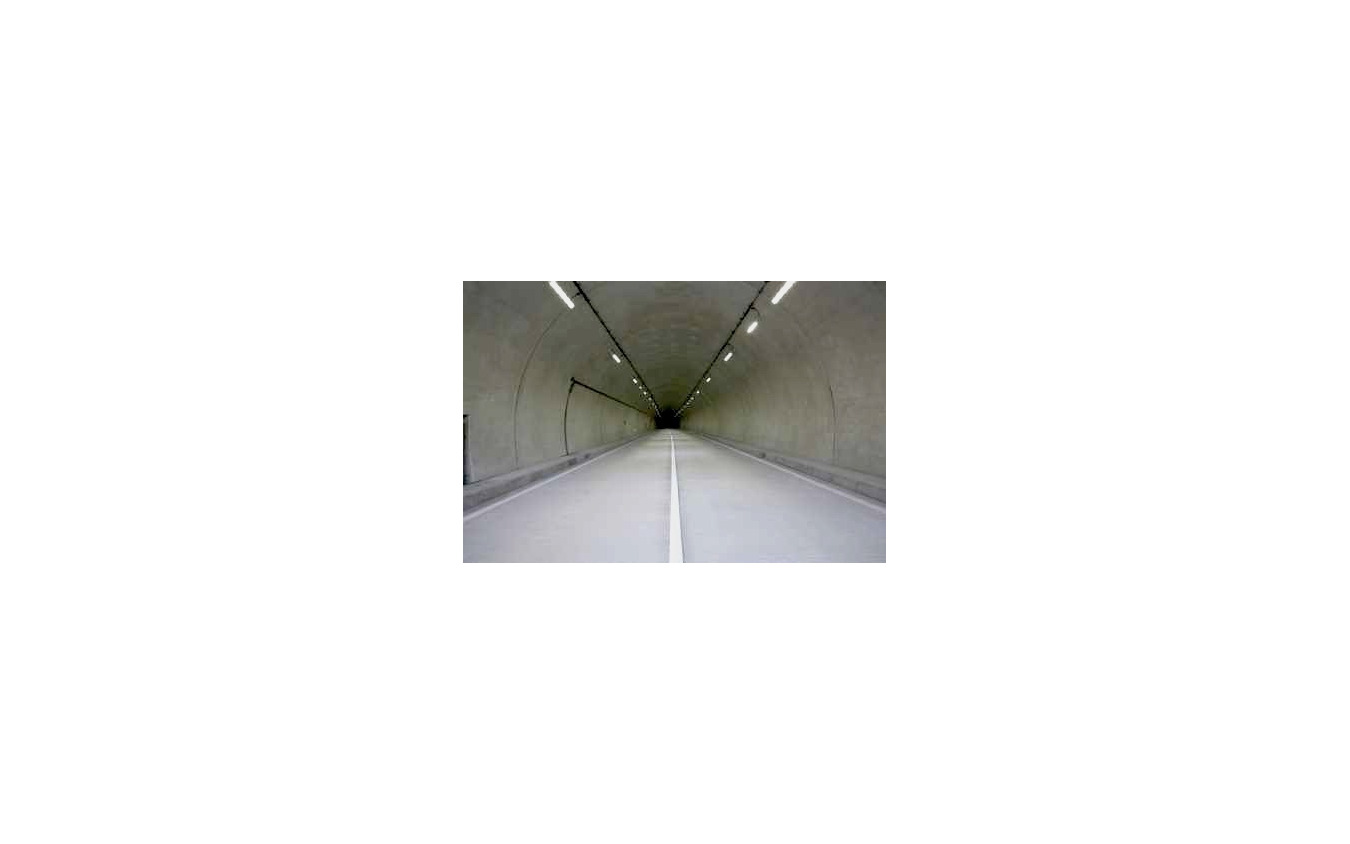 星和電機の「直流給電方式を用いたトンネル照明システム」