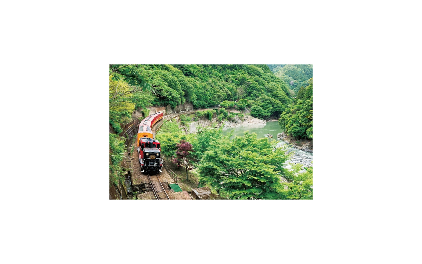 緊急事態宣言が発令される4月8日から運行自粛する嵯峨野観光鉄道。