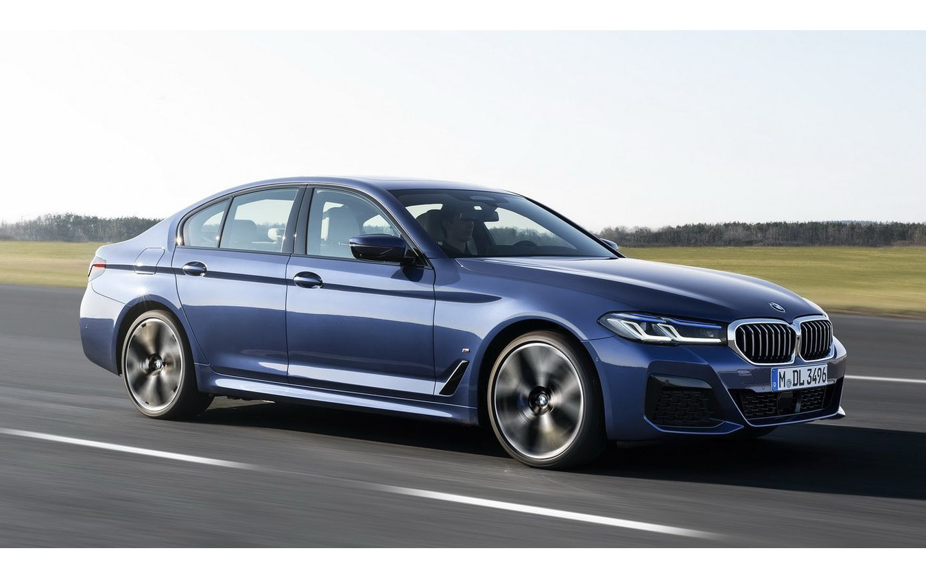 BMW 5シリーズ・セダン 改良新型のPHV「530e」