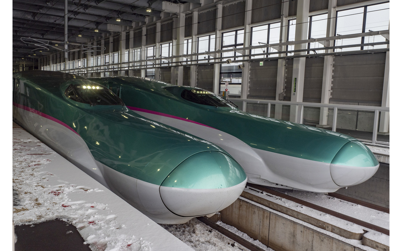 北海道新幹線では7月1日に減便を解除。ただし、7月19日までの毎週日曜は、青函共用走行区間の保守工事に伴ない、『はやぶさ43号』『はやて100号』の新青森以北が運休する。
