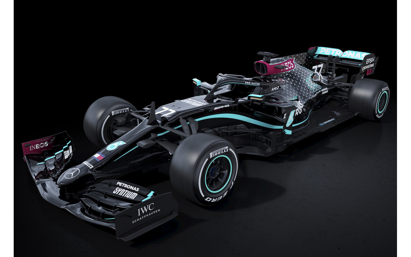 新たなカラーリングを纏った2020年型メルセデス「W11」(#77 V.ボッタス)。