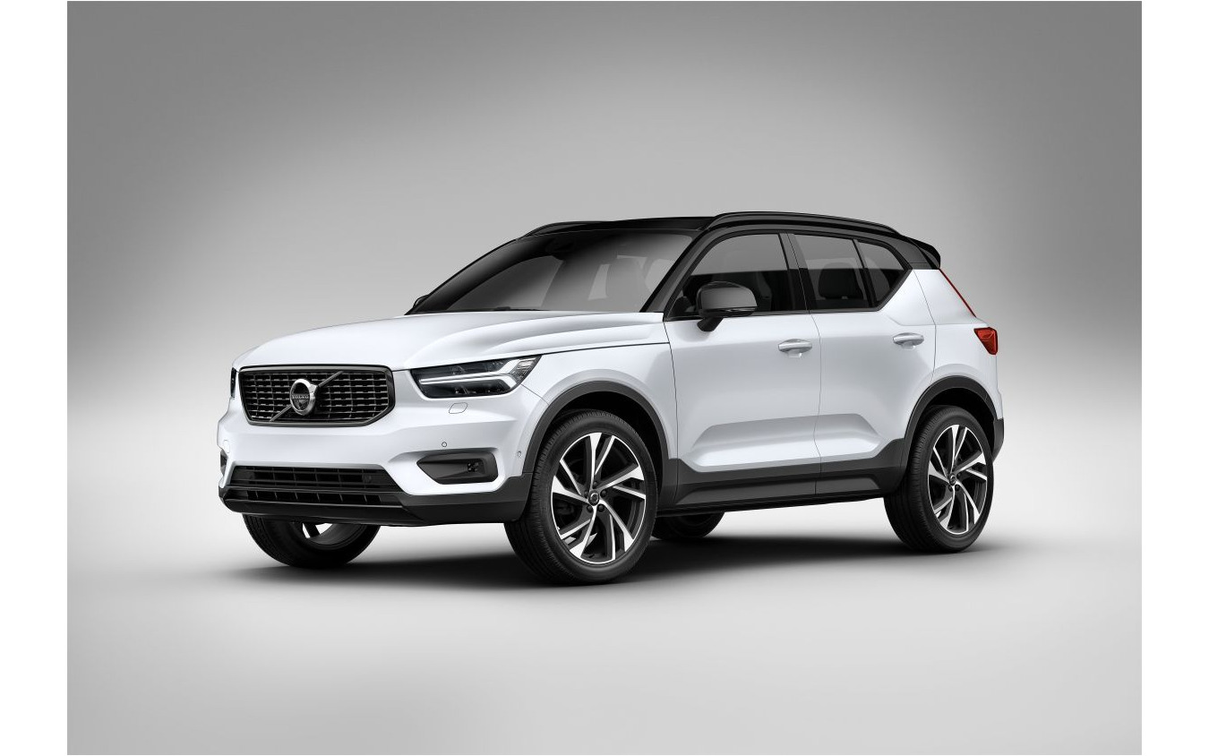 XC40 Recharge Plug-in hybrid T5国内販売開始