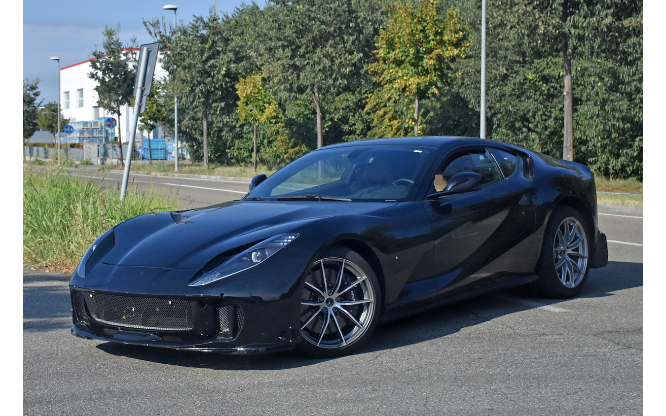 フェラーリ 812 GTO プロトタイプ(スクープ写真)