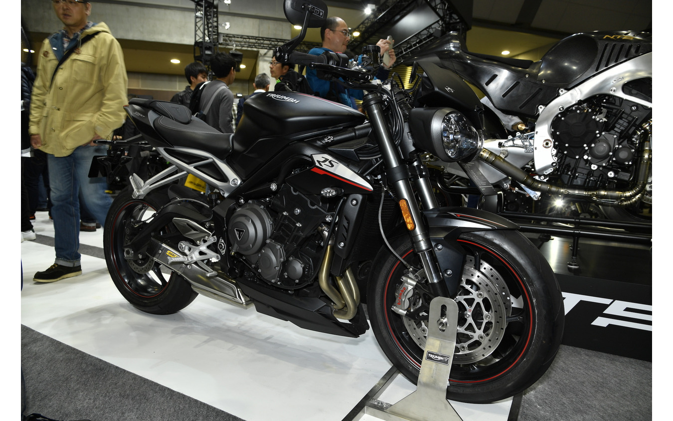 トライアンフStreet Triple RS(東京モーターサイクルショー2019)