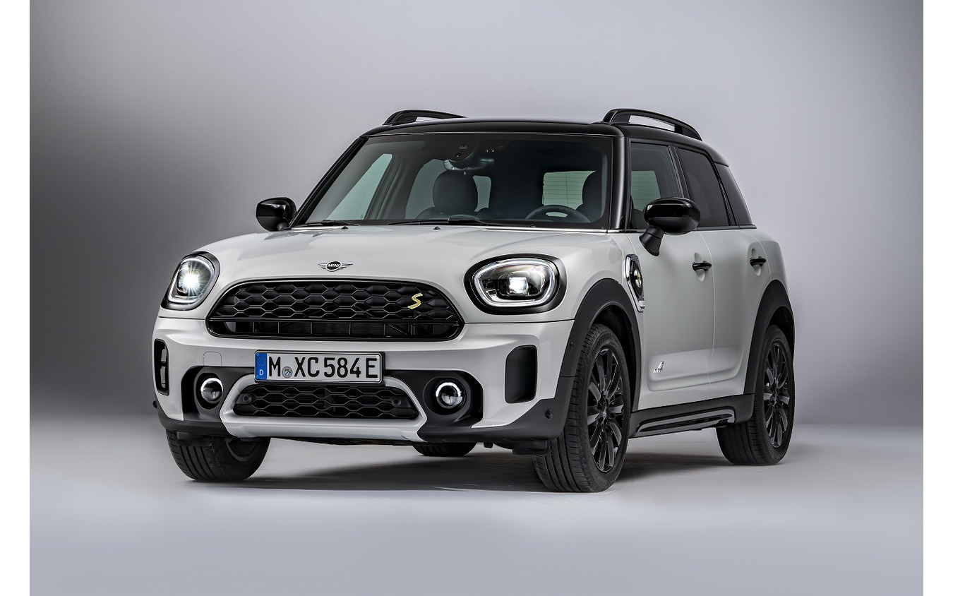 Mini クロスオーバー 改良新型 力強いエクステリアに刷新 価格は430万円より レスポンス Response Jp