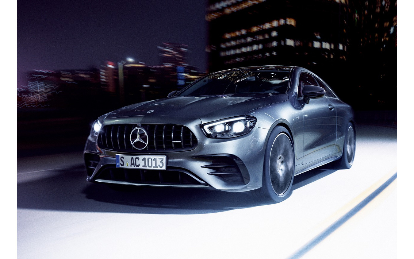 メルセデスベンツ E53 4MATIC+クーペ