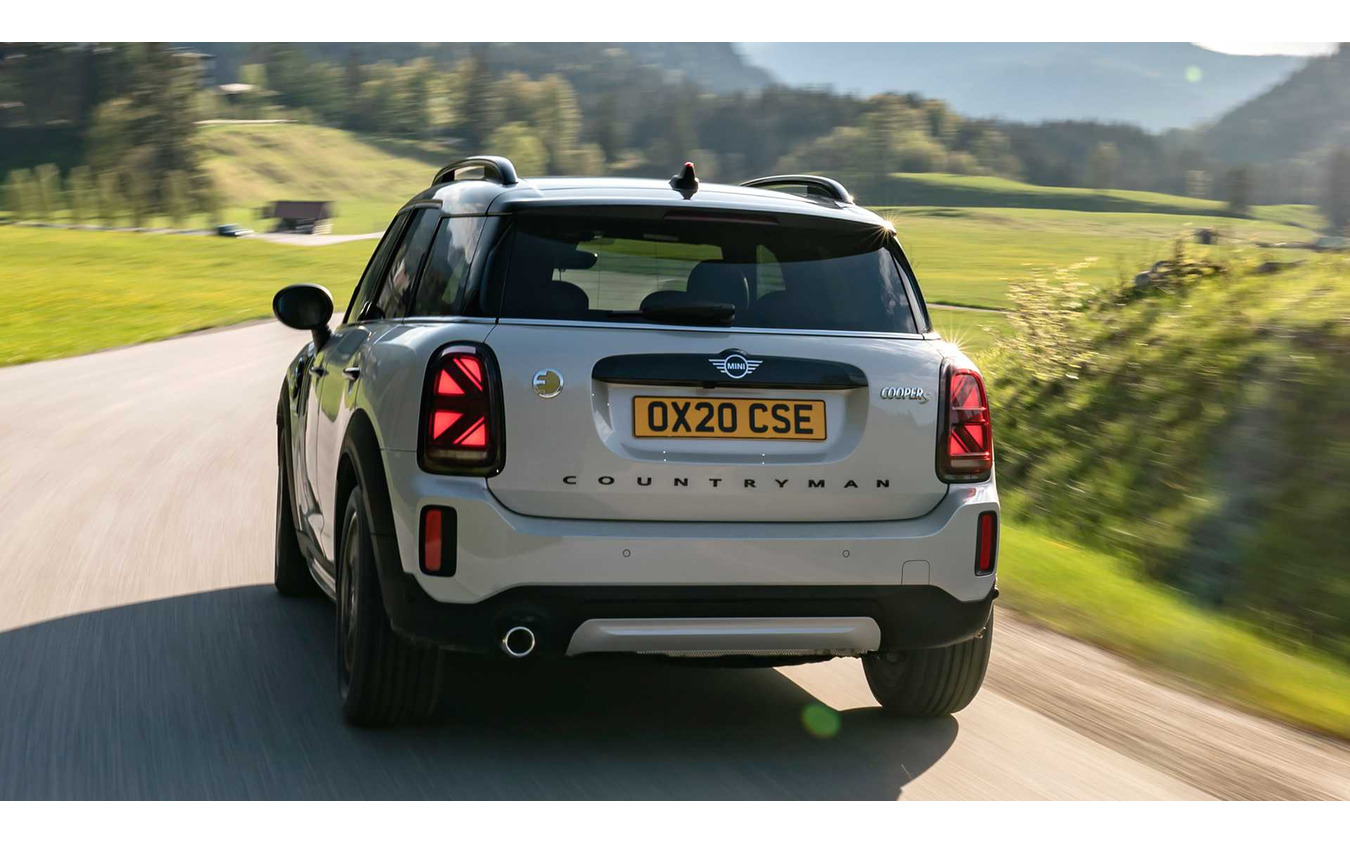 MINI カントリーマン(MINI クロスオーバー)改良新型のPHV