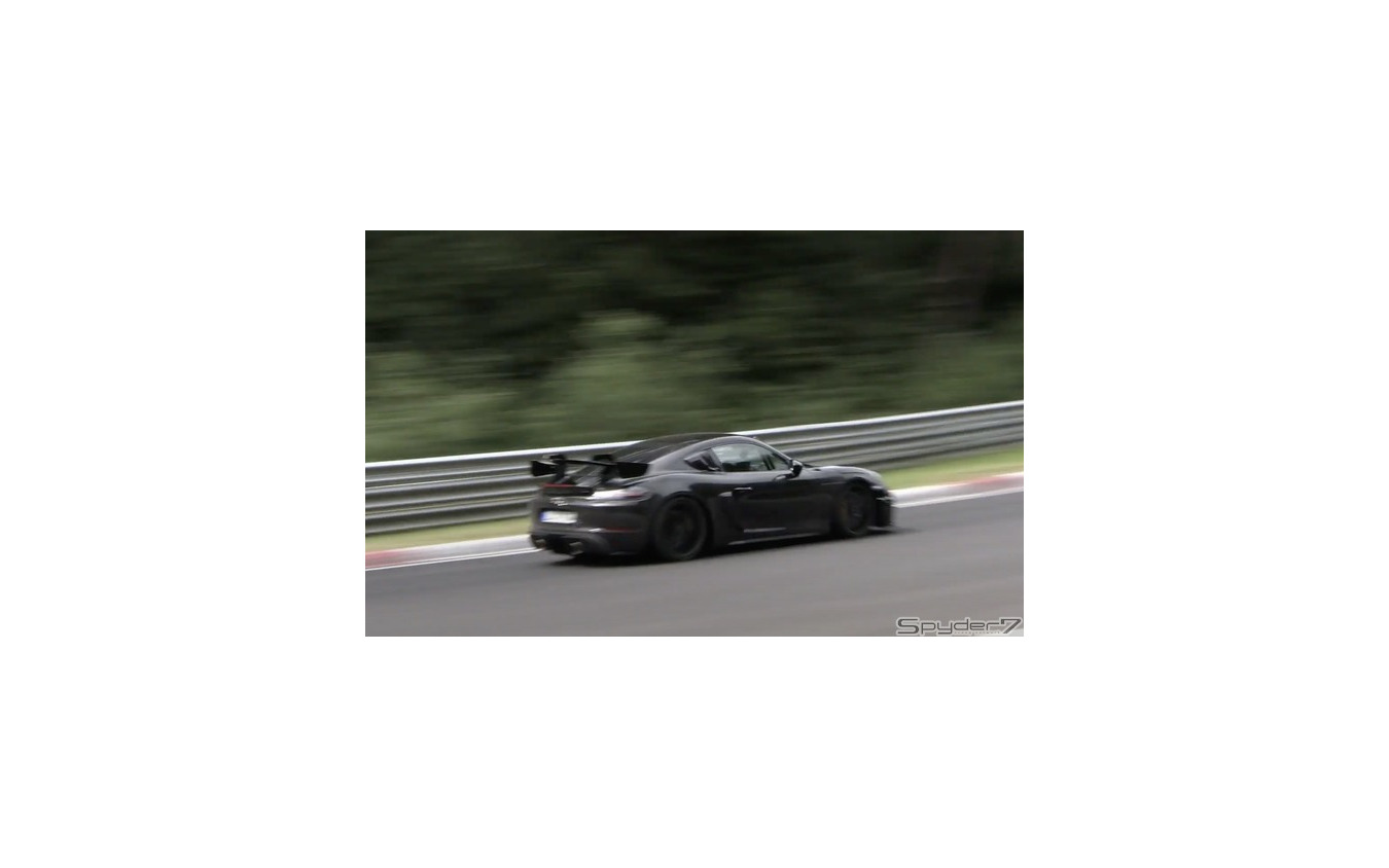 ポルシェ ケイマン GT4 RS 開発車両（動画スクリーンショット）