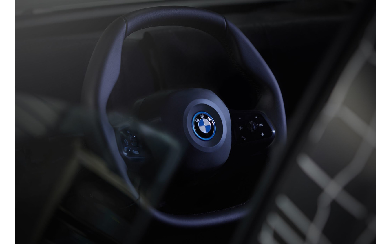BMW iNEXT の開発プロトタイプ