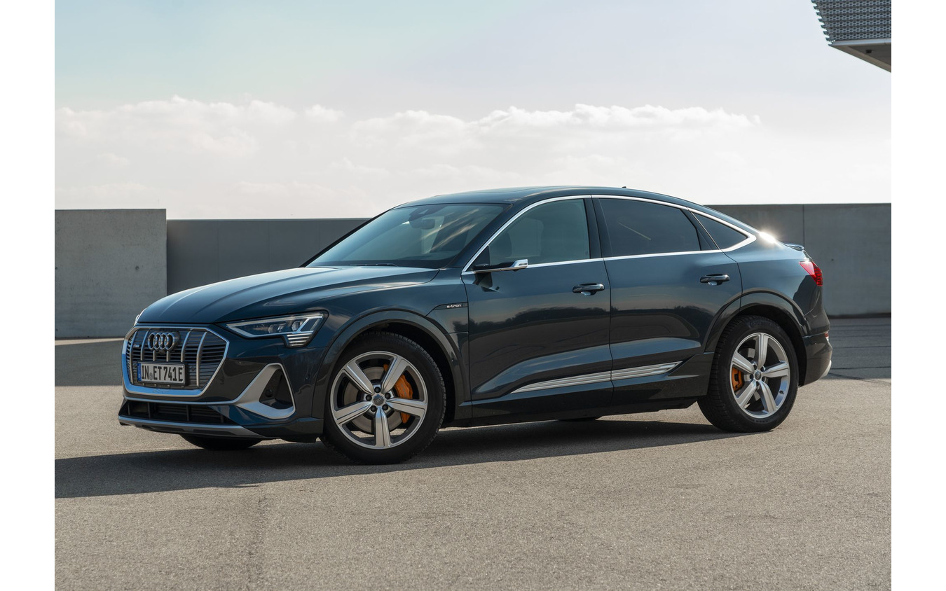 アウディのev E Tronスポーツバック 2021年型 充電機能をアップデート 欧州発表 レスポンス Response Jp