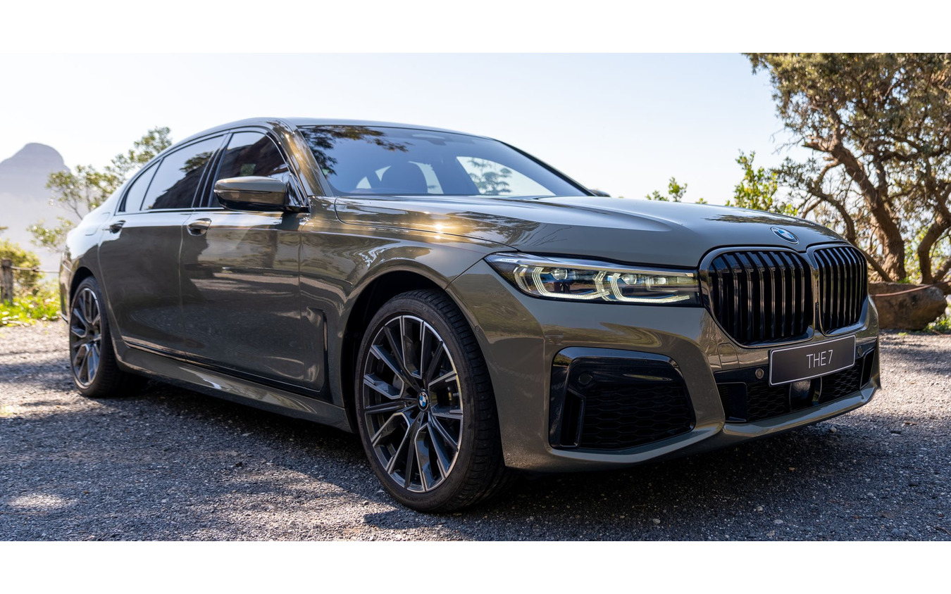 改良新型BMW 7シリーズ PHV の南アフリカの高級ホテル「エラーマン ハウス」向けワンオフモデル