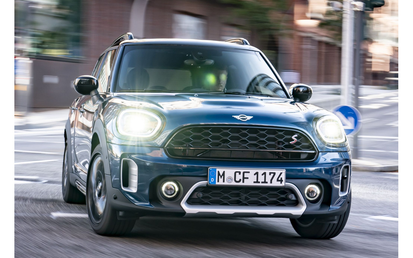 MINI カントリーマン(クロスオーバー)の「ボードウォーク」