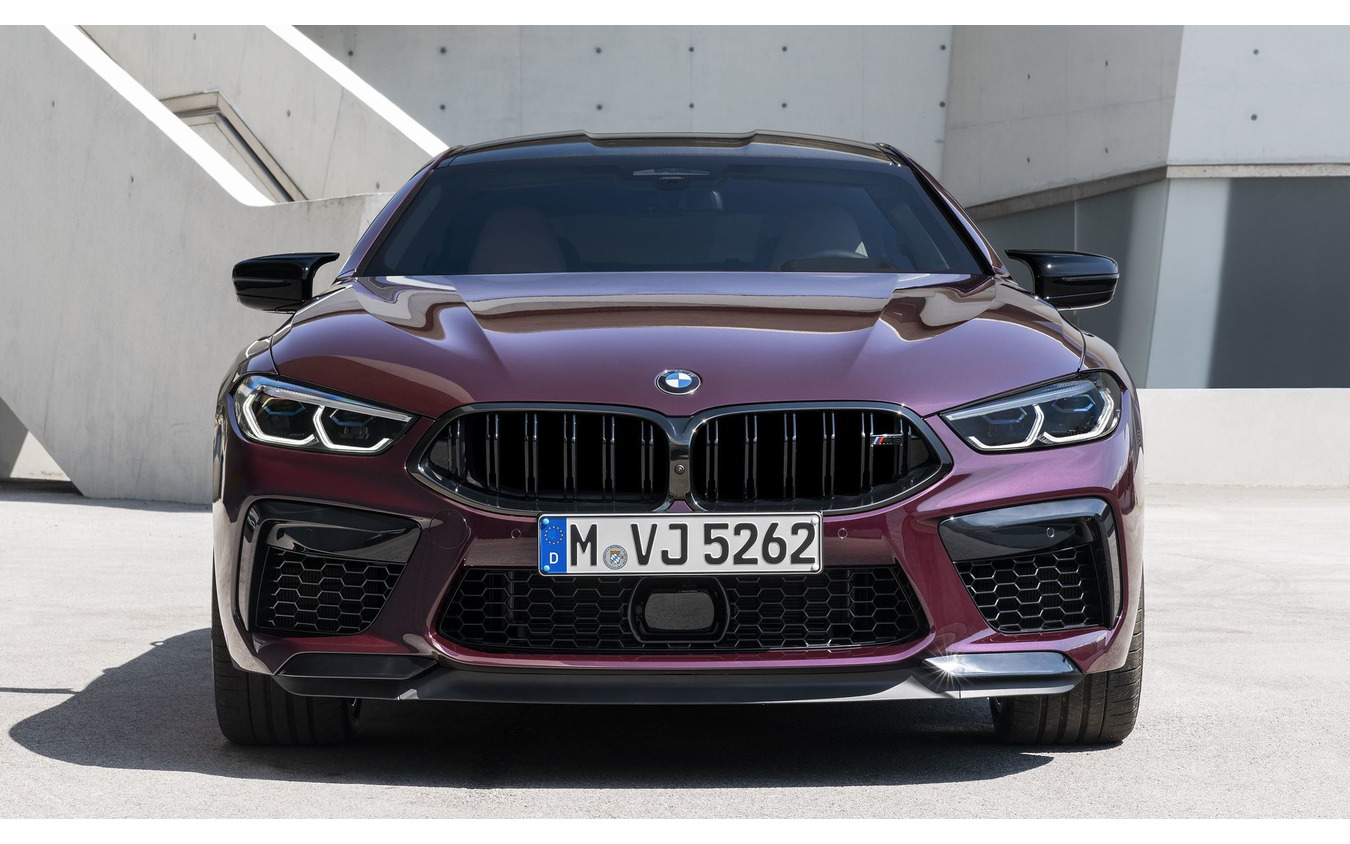 BMW M8 グランクーペ