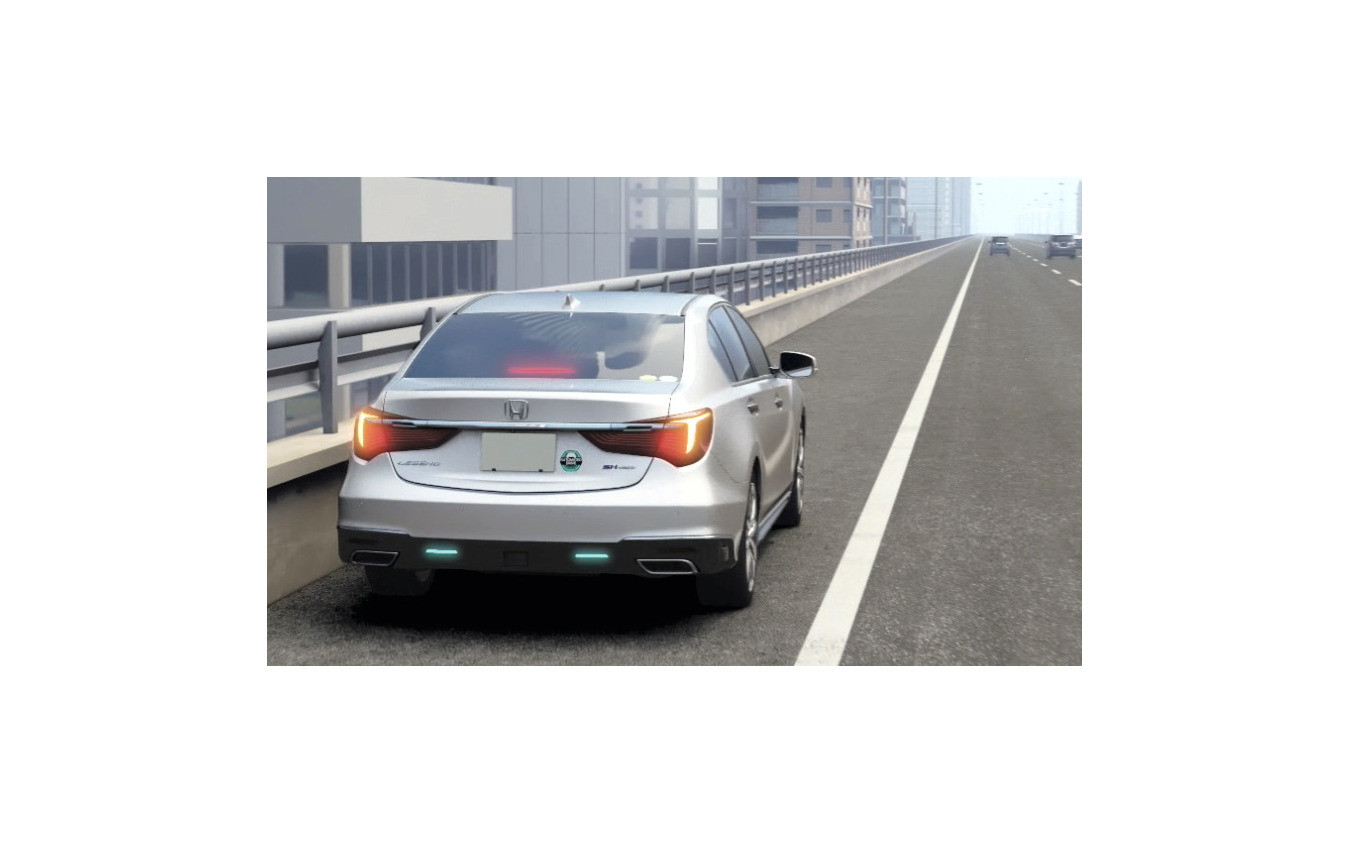 ホンダ・レジェンド新型:緊急時停車支援機能