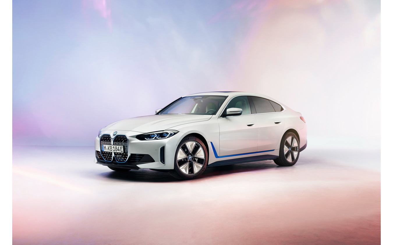 BMW i4