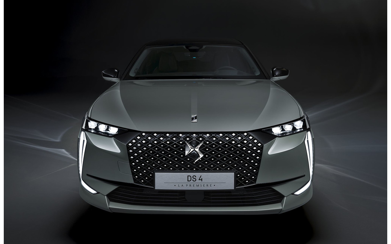 3年ぶり復活の Ds 4 発売記念限定車を発表 予約受注を欧州で開始 レスポンス Response Jp