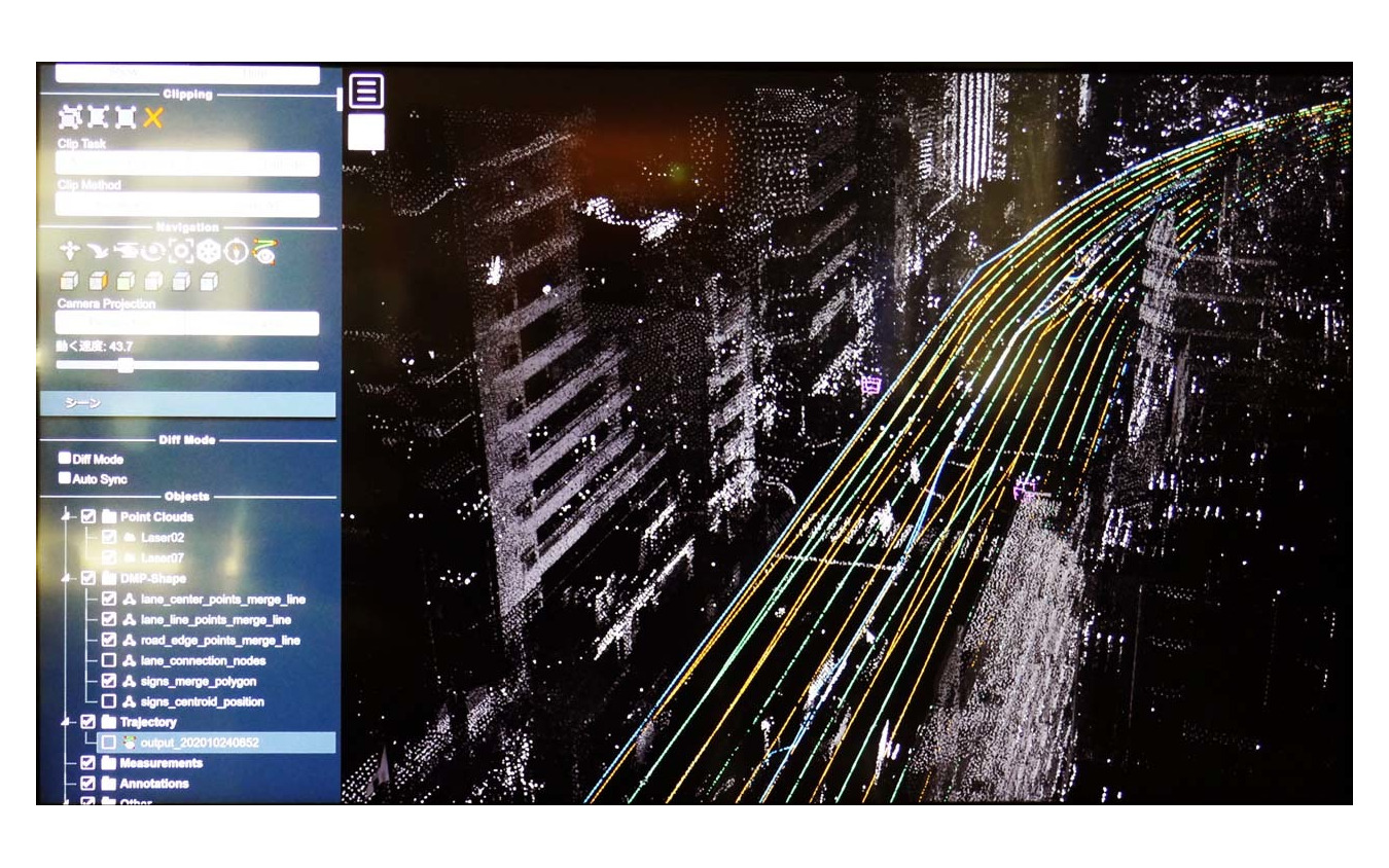 東京都内の環状8号線を点群撮影したもの。駐車車両が測量の障害となることも数多かったという