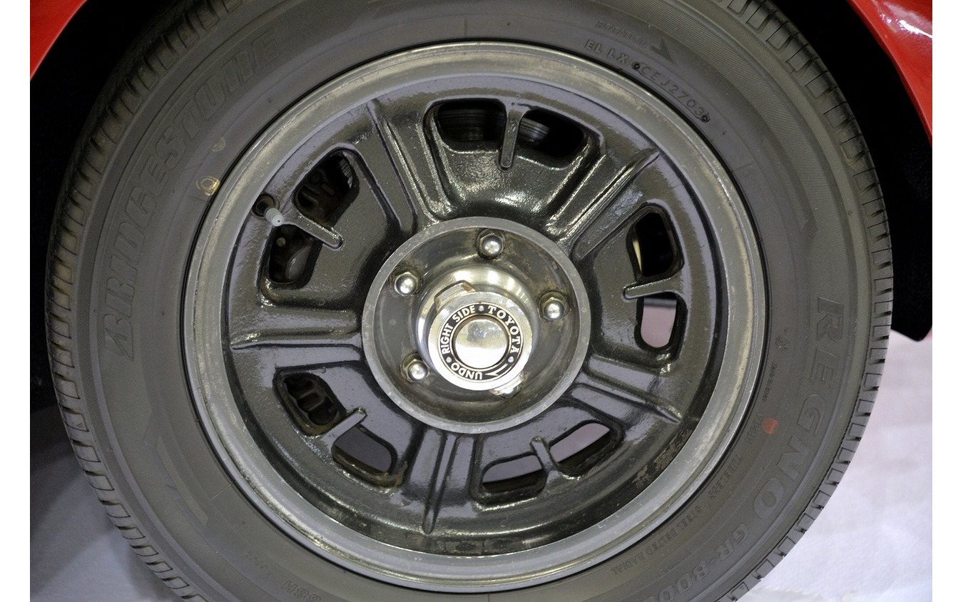 トヨタ2000GT(1970年)