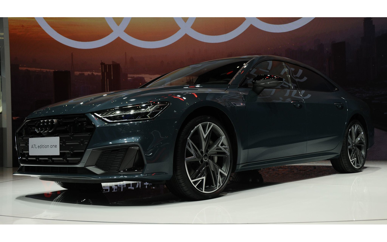 アウディ A7 L(上海モーターショー2021)