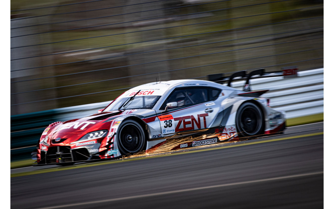 GT500クラス予選3位の#38 ZENT CERUMO GR Supra(立川祐路/石浦宏明)