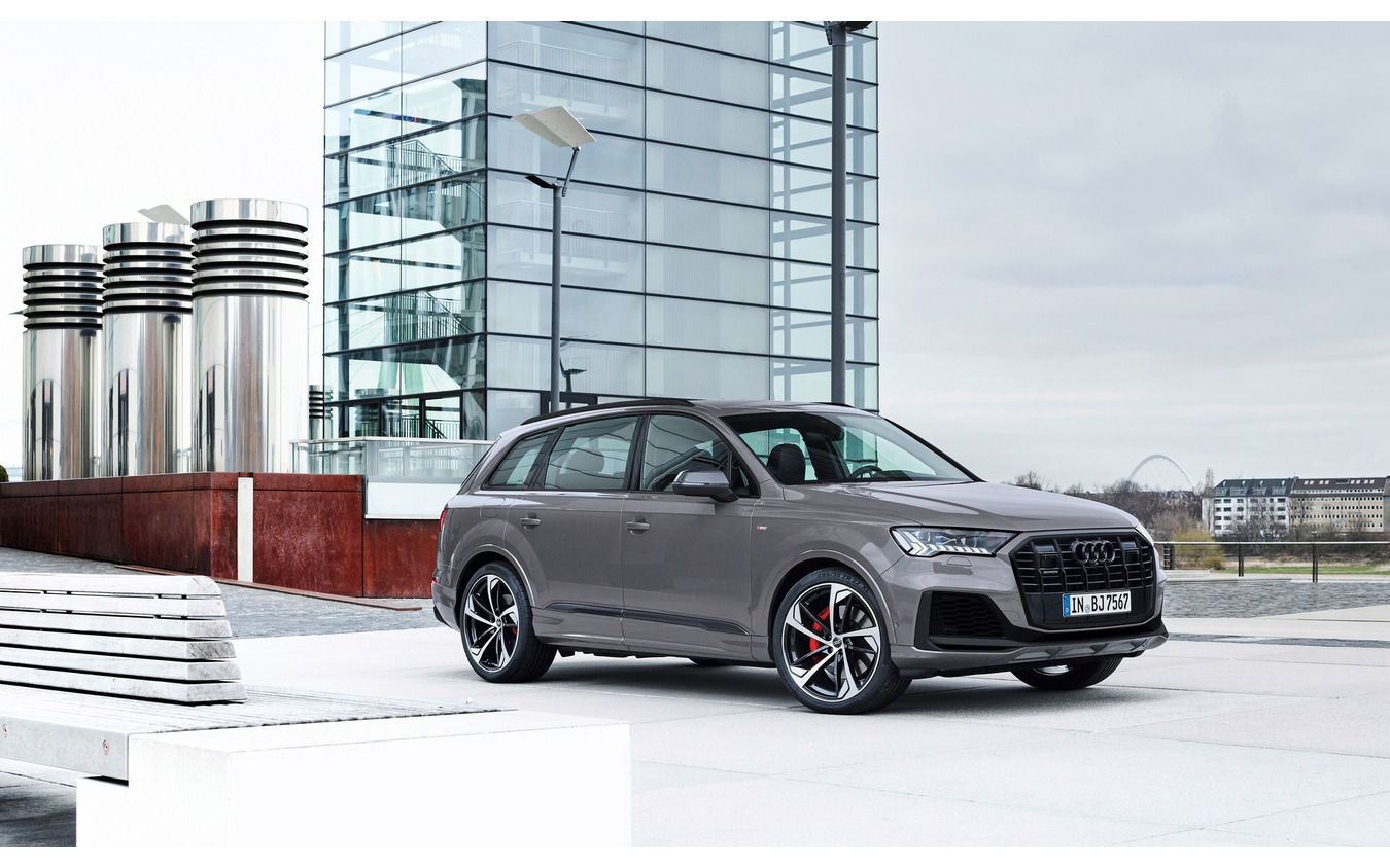 アウディ Q7 の2022年モデルの「コンペティションプラス」