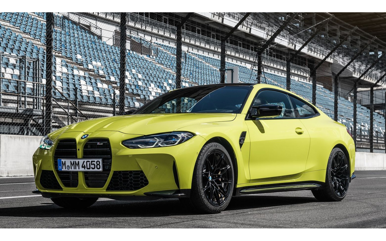 BMW M4クーペ 新型