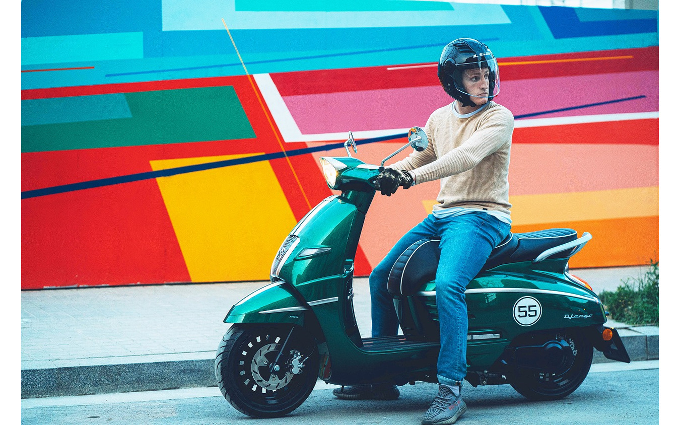 ネオレトロスクーター プジョー ジャンゴ 21年後期モデル発売 150cc再販決定 レスポンス Response Jp ネオレトロスクーター プジョー ジャンゴ 21年後期モデル発売 150cc再販決定 レスポンス Response Jp