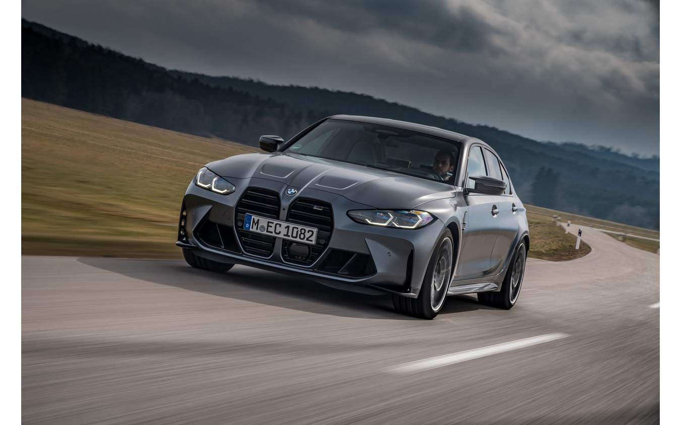 BMW M3 コンペティション・セダン 新型の「M xDrive」