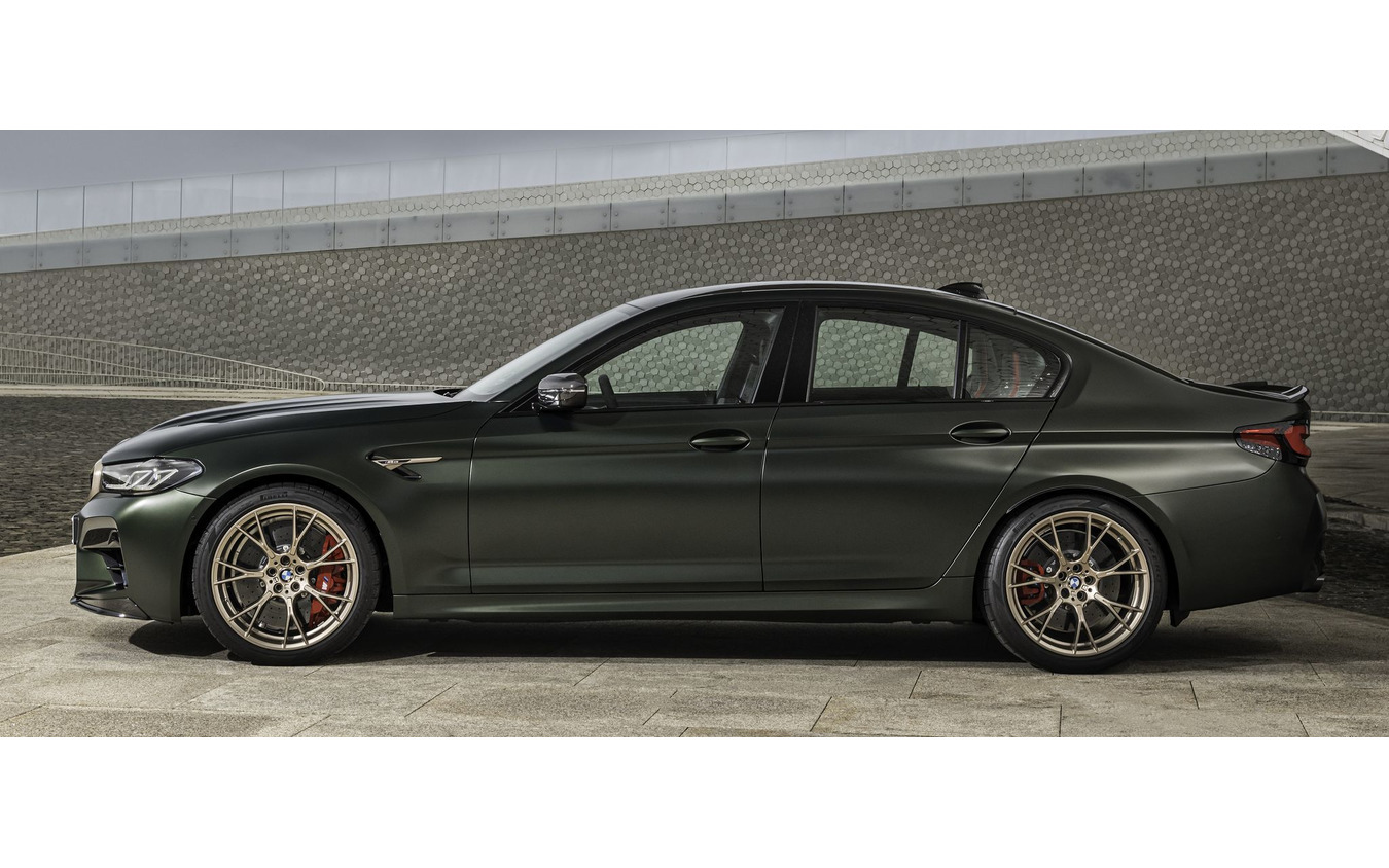 BMW M5 CS