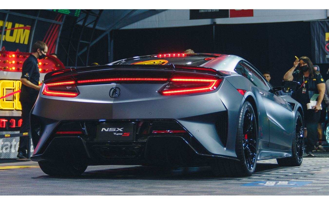 アキュラ Nsx ファイナル タイプsの第1号車は110万ドルで落札 ベース価格の6 5倍 レスポンス Response Jp