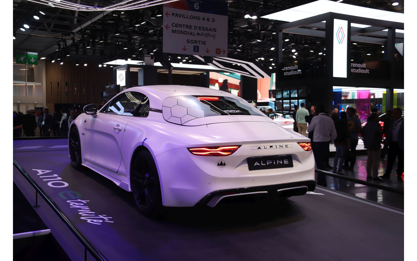 パリモーターショー2022:アルピーヌA110 e-ternite