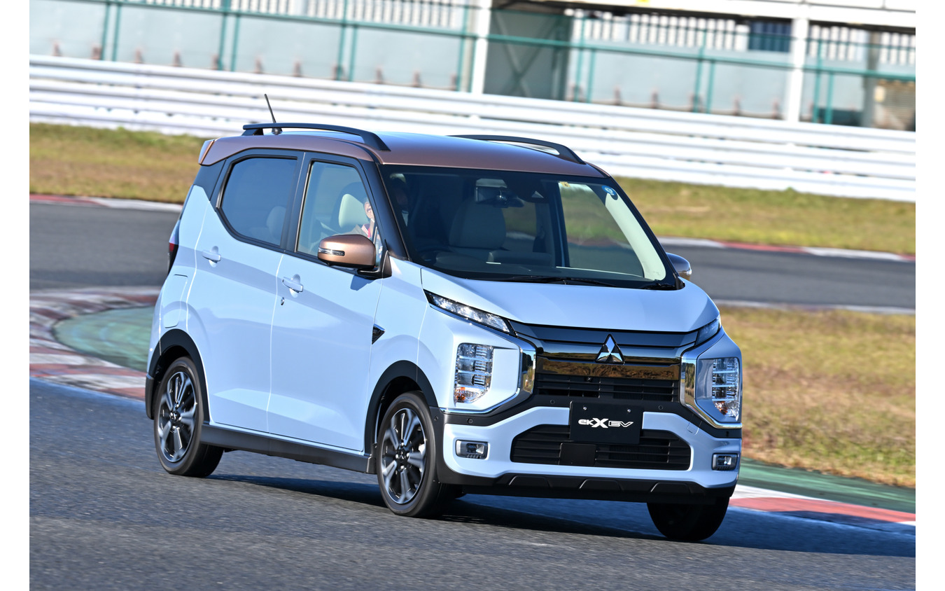 日本カー・オブ・ザ・イヤー:三菱eKクロスEV