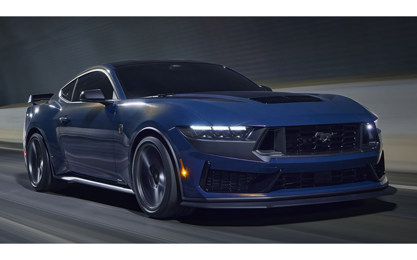 マスタング 新型に「ダークホース」、史上最強のV8は500馬力…フォードが 2023年夏米国発売へ | レスポンス(Response.jp)