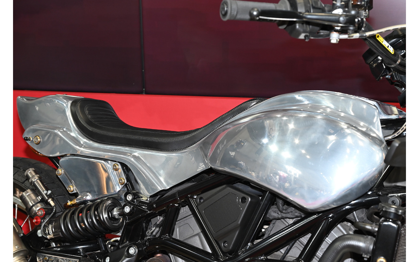 B'z稲葉浩志氏の愛車として制作されたSONIC TEMPLE(東京モーターサイクルショー2023)