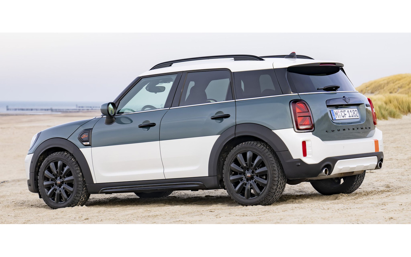 MINI カントリーマン(クロスオーバー)の「アンチャーテッド・エディション」